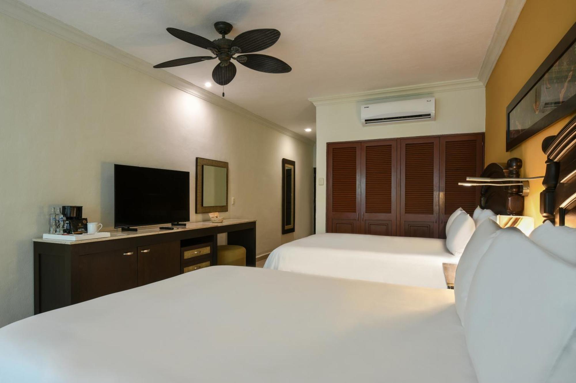 El Dorado Seaside Palms, Catamaran, Cenote & More Inclusive (Adults Only) Xpu Ha Buitenkant foto